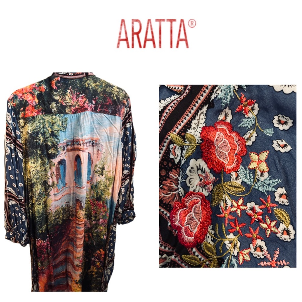 Aratta Embroidered Blue Floral Tunic Shirt with side slits.